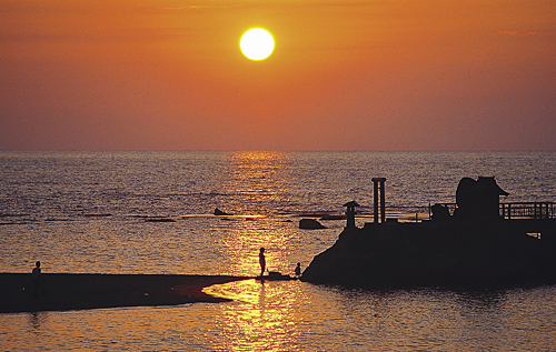 番神海岸の夕日